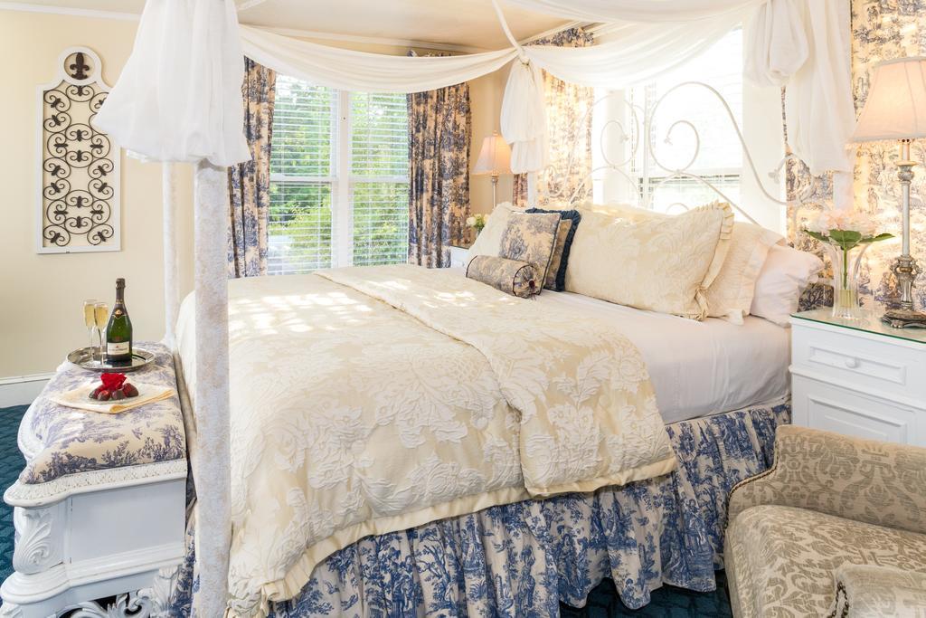The Aerie Bed & Breakfast New Bern Luaran gambar