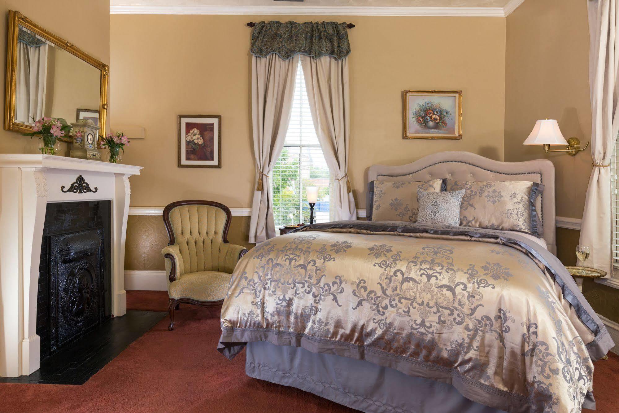 The Aerie Bed & Breakfast New Bern Luaran gambar