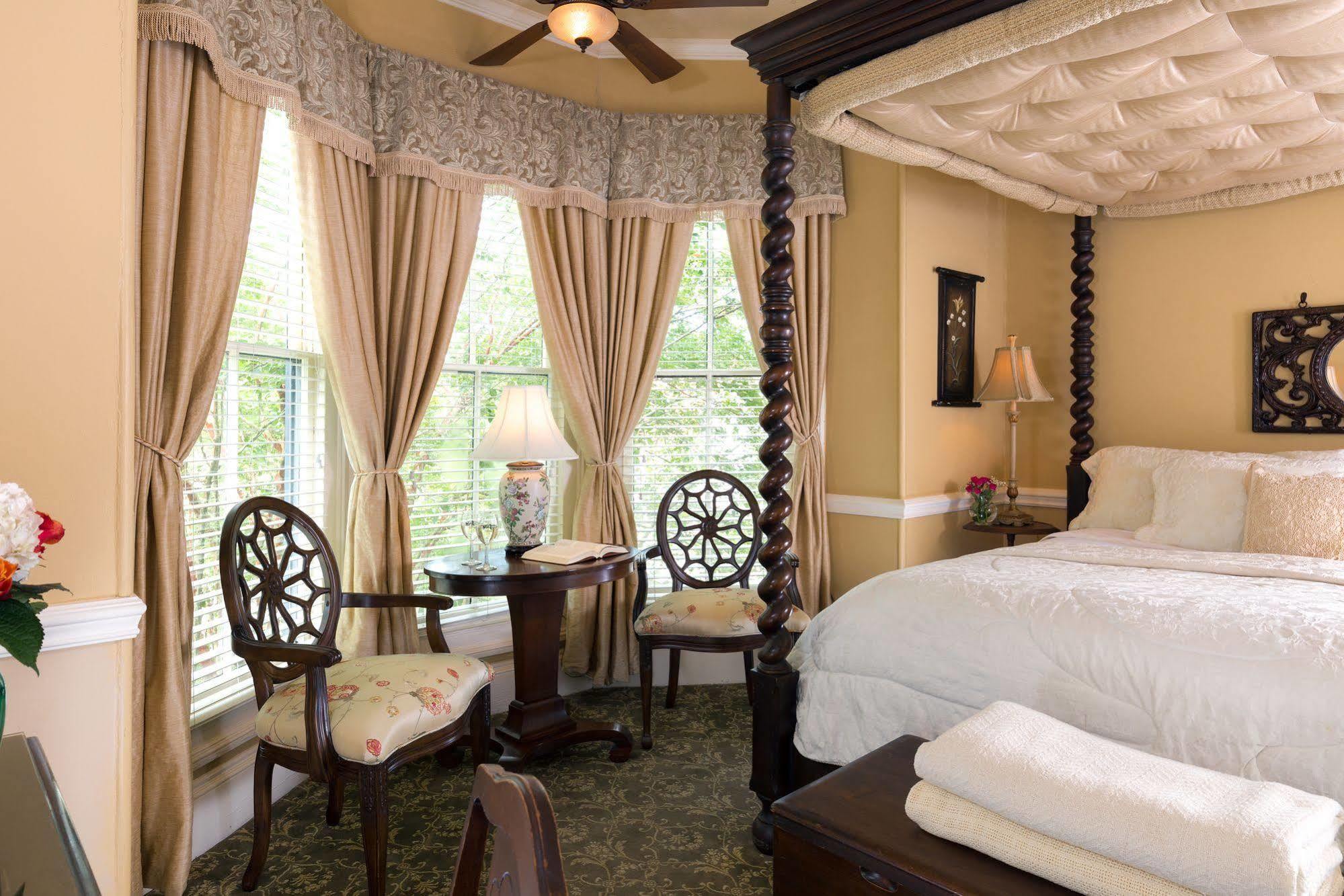 The Aerie Bed & Breakfast New Bern Luaran gambar